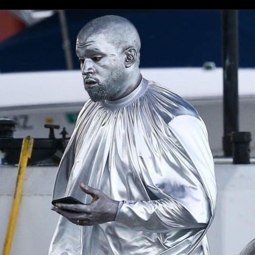 Meet your Posher, Joelle